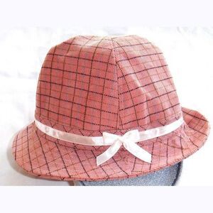 D&Y pink velvet stripes bling buckle fedora hat